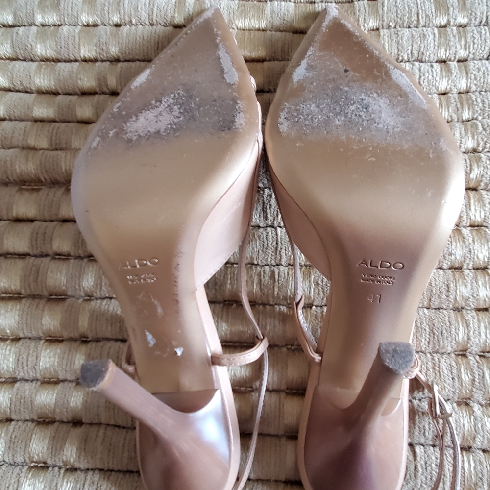 ALDO - Picture 3 of 6